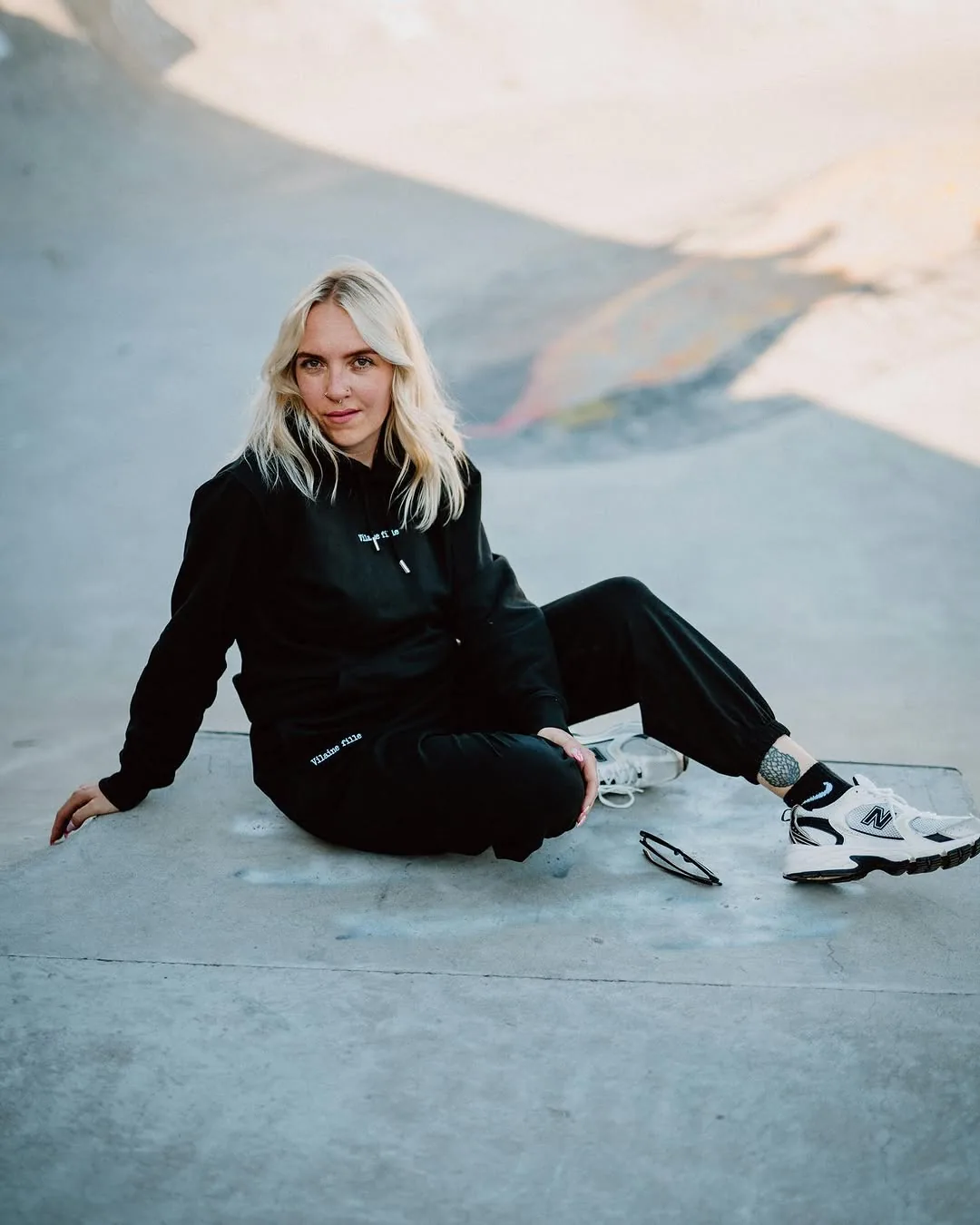 Ensemble sweat à capuche et training